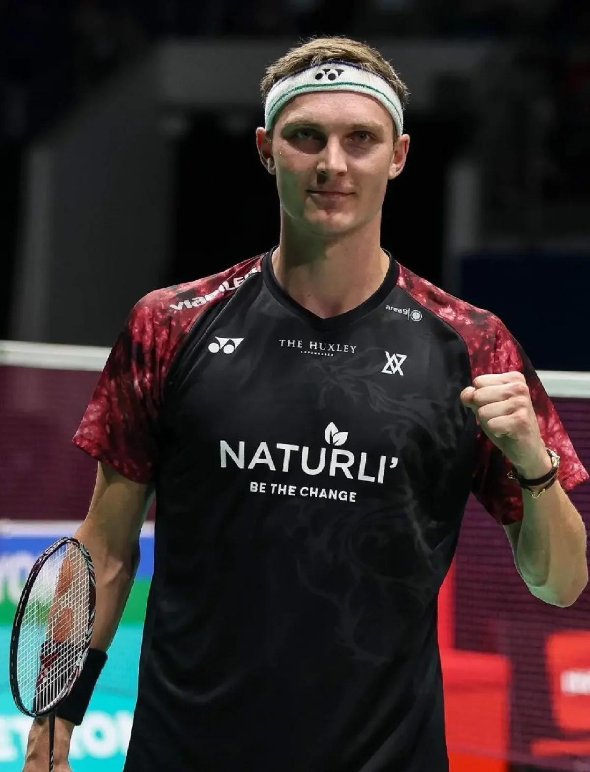 包含马来西亚羽毛球队爆冷法国羽毛球队，安赛龙绝境逆转的词条