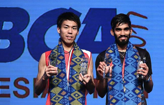 中国羽毛球队横扫印度羽毛球队，陶菲克完成帽子戏法