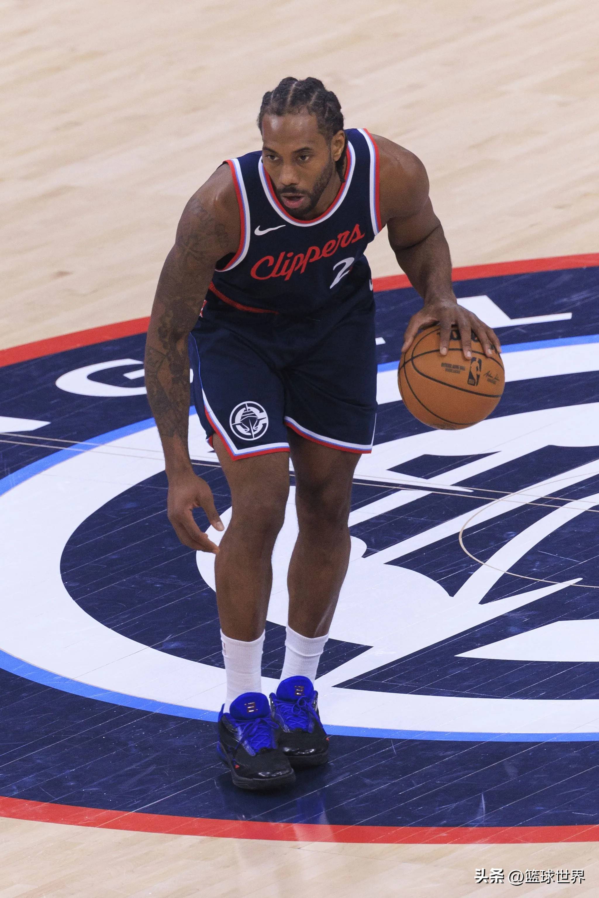 马刺力克新疆队，伦纳德高光表现