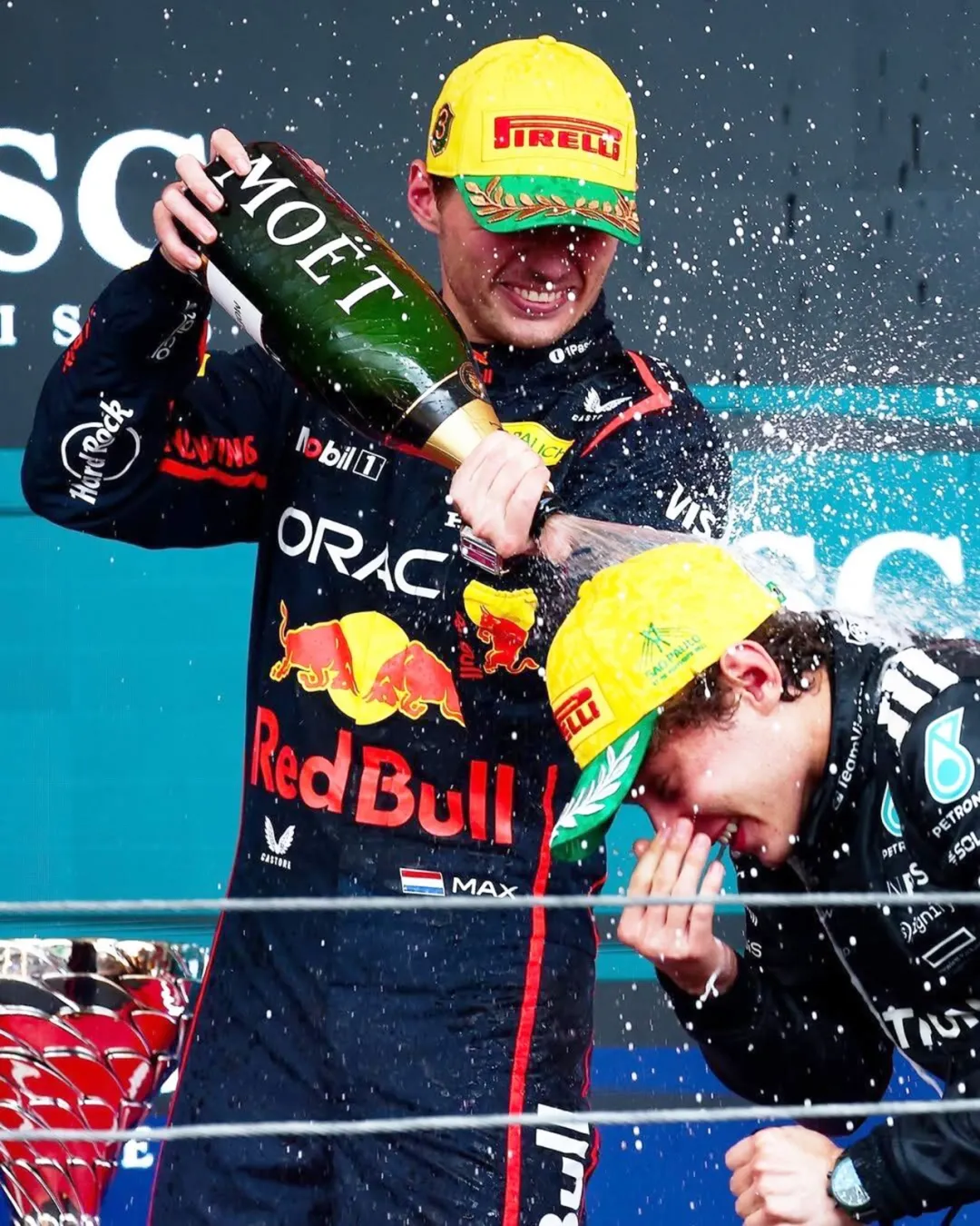 哈斯车队完胜索伯车队，诺里斯状态火热