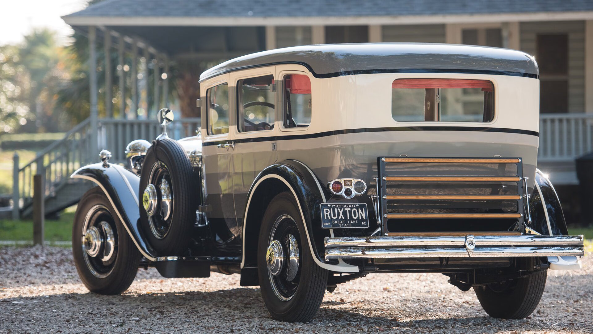 悬崖边的舞蹈，米切尔高光难救主，湖人险胜爵士背后的博弈