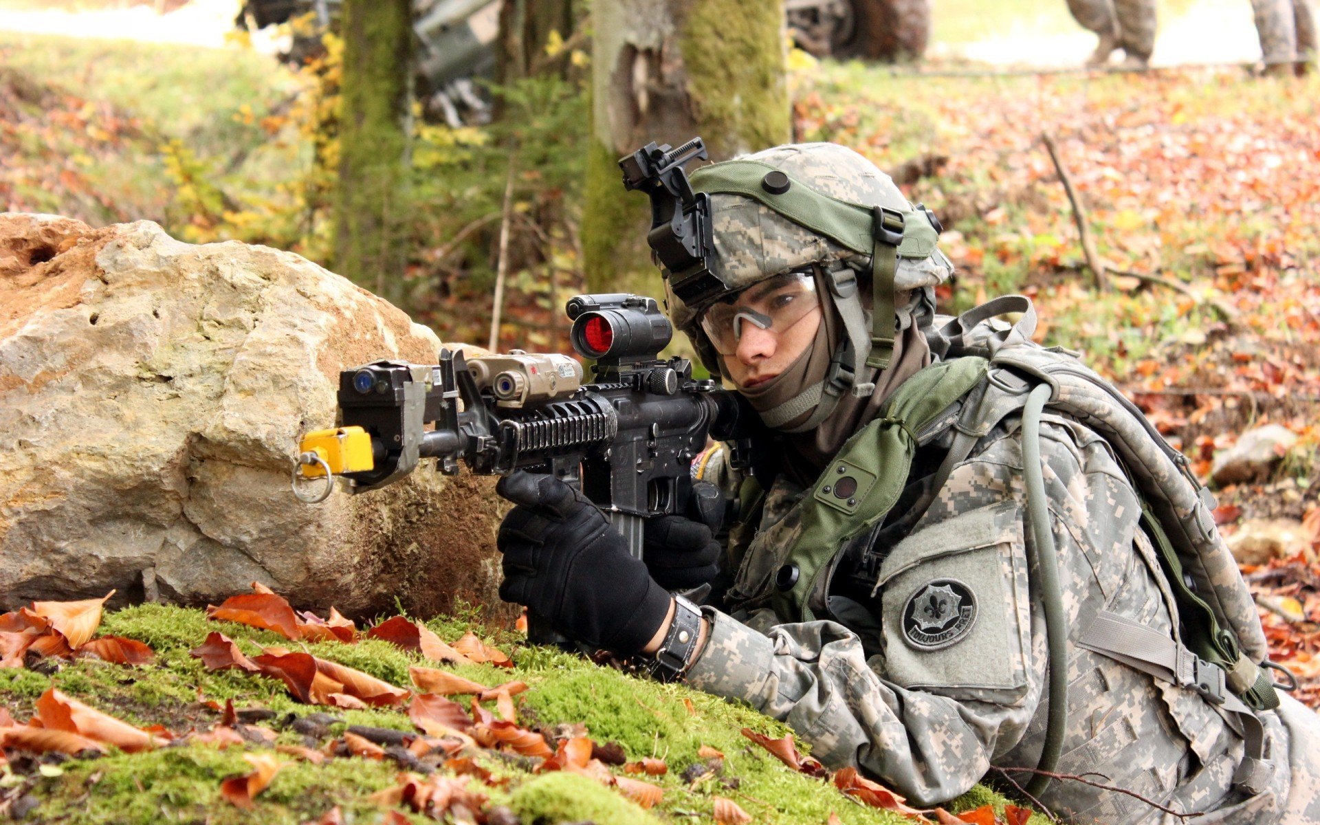 金锁链般的防守，致命的反击—黄鸭组合让不可能成为可能