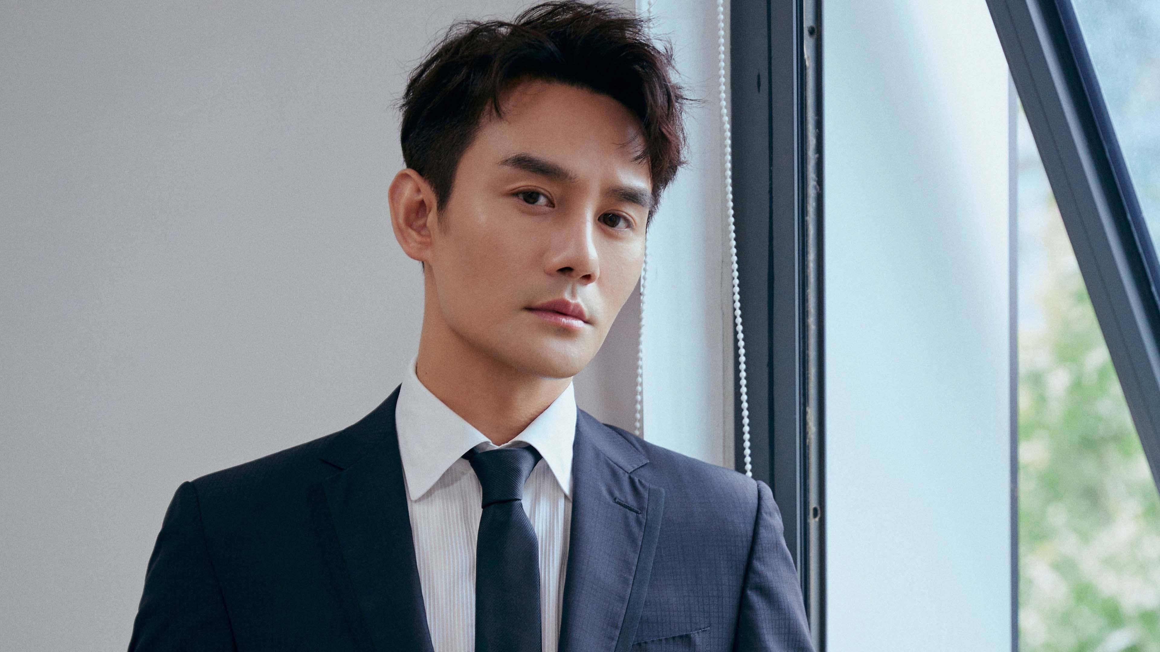 野兽与尘,爱德华兹的狂啸与爵士的协奏如何淹没马刺的叹息