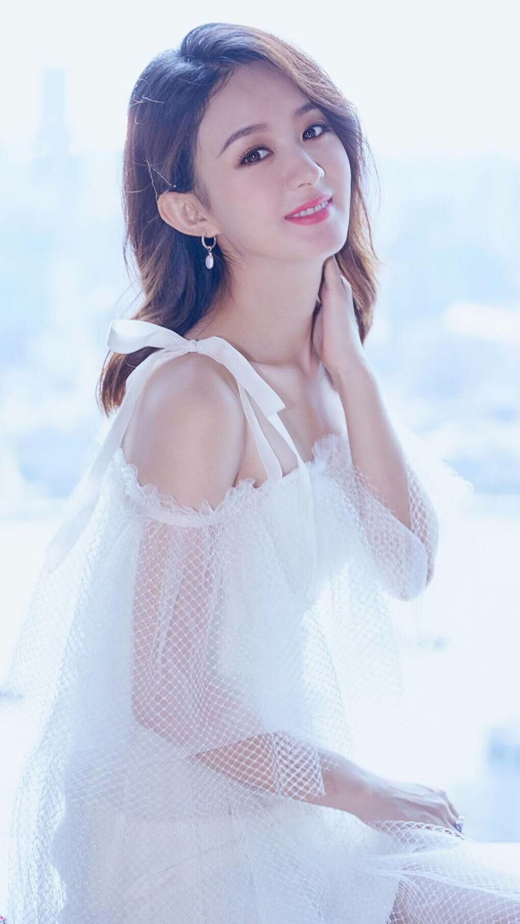 冰火双舞台，德罗赞大场面舞者，广东闪电击溃黄蜂