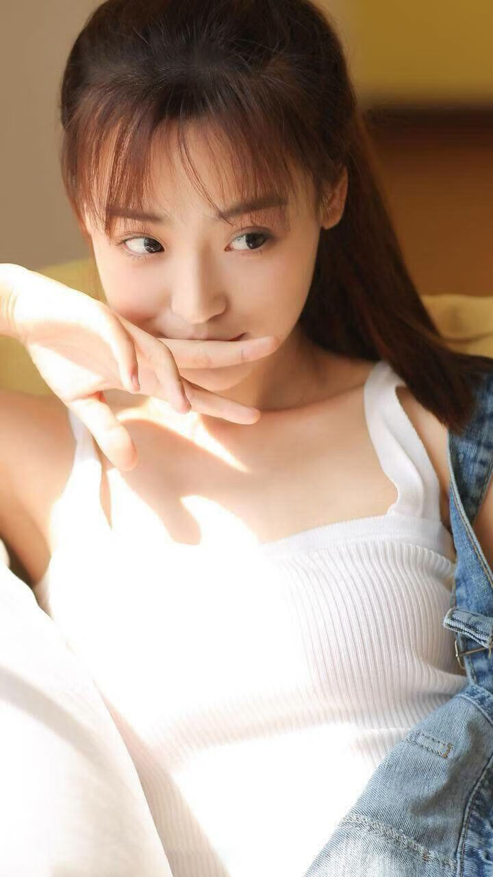 孤星与新月,2026,当莱万的信仰照亮罗马尼亚的黄昏